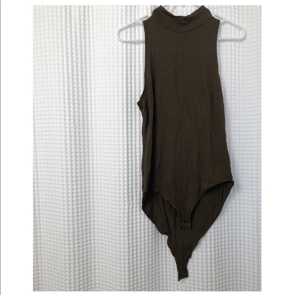 🌿H&M onesie Tank Top